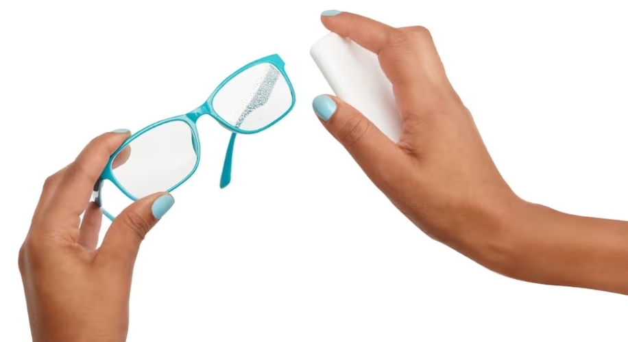 How to Care for Your Glasses and Extend Their Lifespan