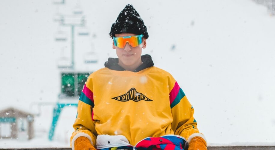 Keeping it Cool: Styling Eyewear for Your Snow Adventure