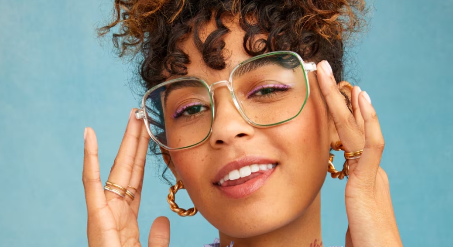 Extended Fit Glasses: Wide Fit, Wide Appeal