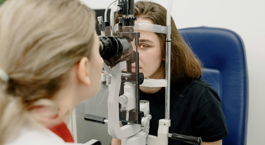 Seeing Clearly: Why Even Perfect Vision Requires Regular Eye Exams