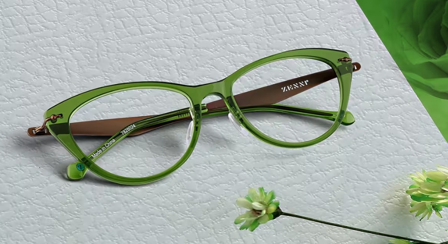 Green cat-eye glasses with transparent lenses. Text on the frame: &quot;Made in China&quot; and model number &quot;ZX3025&quot;.